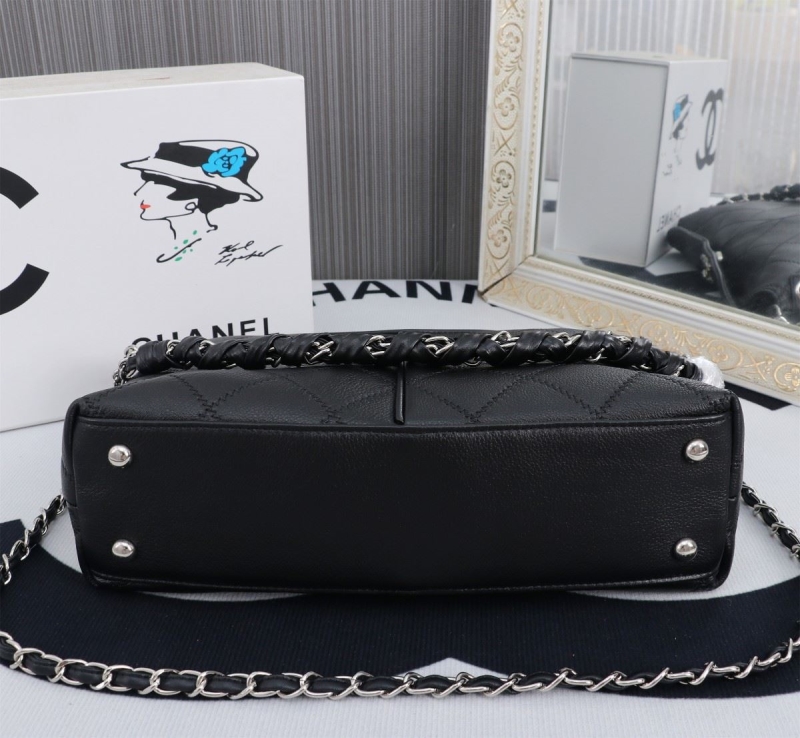 Ch**el shopping bags